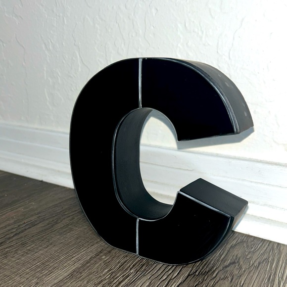 Home decor - Picture 1 of 4